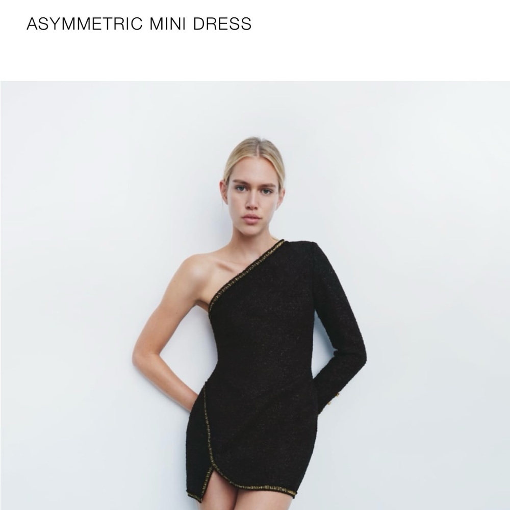 Asymptomatic mini dress